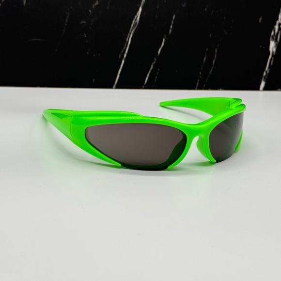 NEW BB0253S 005 BALENCIAGA GREEN GREY OVAL UNISEX BALENCIAGA SUNGLASSES - Picture 4 of 10